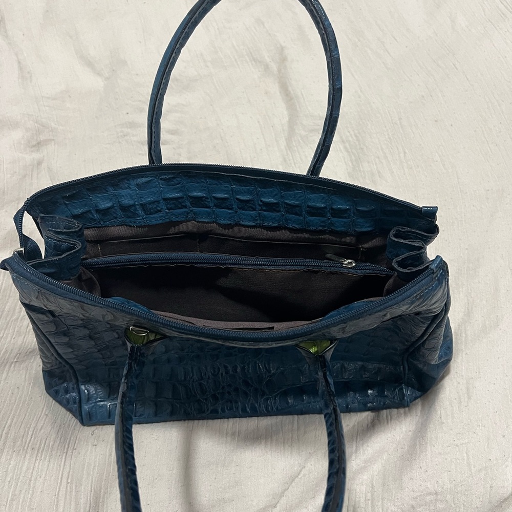Borse In Pelle Luxurious Blue Crocodile-Embossed Bag - Picture 8 of 16